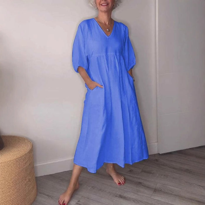 Deep V-neck pleated solid color pocket dress